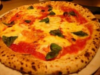 イタリアン「ベルパエーゼ」（春日部）、２千円でピッツァからスイーツまで！