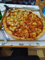 大きいピザ