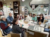 ２月２２日（木）、宇都宮市のフタバ電化チェーン 南団地店さん店内で、 午前と午後「スマホの楽校出前講座」宇都宮教室 「スマホカフェ」を開催しました。