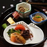 秋の古都京都で極上の和食を味わいませんか(^^♪