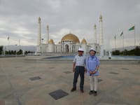 トルクメニスタンへの旅③　弾丸ツアーで『地獄の門』へ。