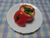 トマトのカップ・サラダの晩御飯