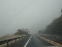 四国一周ドライブ旅行(13) 最終日は雪で予定変更、何処にも寄らず岡山に一直線。