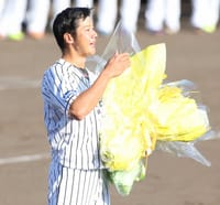 【阪神タイガース情報】横田慎太郎選手の引退試合でレーザービーム。セレモニーで「神様は見ていると」と感謝。