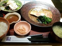 石垣島…ラフテー疲れ、「大戸屋」のサバの味噌煮でホッ！　
