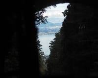 雨上がりの琵琶湖を望む比叡山