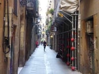 バルセロナ、まるで迷路！　ゴシック地区の写真２７枚をＨＰに！