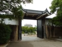 大坂城桜門