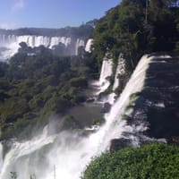 イグアスの滝はアルゼンチン側がいい？それともブラジル側？