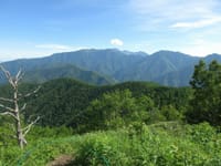 権兵衛峠～経ヶ岳 2296mへ（6月28日）