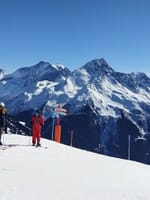 フランスのスキー場水平線の何処までも雲一つない不思議