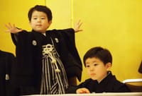 ★「猿若祭二月大歌舞伎」☆中村勘九郎の長男と二男の初舞台『門出二人桃太郎』を観賞しましょう♪