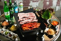 韓国料理「シガン」で生サムギョプサル🤤