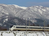 真冬の雪景色を見ながら琵琶湖一周の旅を楽しむ　「一筆書きの旅」。