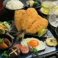土曜夜市＋西鉄久留米駅前でカラオケと宝石ランチ(^.^)