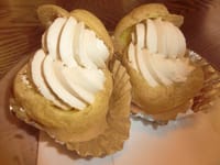 「桜井甘精堂」（小布施）のシュークリームは栗の香りがした！　