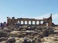 モロッコ　ヴォルビリスの古代遺跡とは？