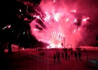 白馬五竜　スノーフェスティバルに行った時の花火の画像です。3/10　その２