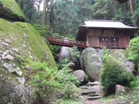 厳島神社に行きませんか。