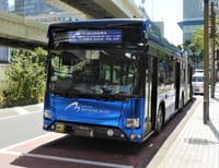 市営交通で横浜観光　  🚍 　 横浜市、連節バス「BAYSIDE BLUE（ベイサイド・ブルー）」 🚌 市営交通で楽しもう !