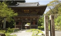 真言宗智山派旧別格本山のお寺の門前町、人気の出流蕎麦を食べに行きませんか？