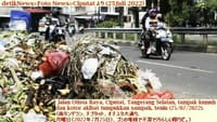 画像シリーズ784「ウｴぇ〜、ゴミはチプタット、オチスタ大通り端に山積みになっているぅ〜」“Duh, Sampah Menumpuk di Pinggiran Jalan Otista Raya Ciputat”