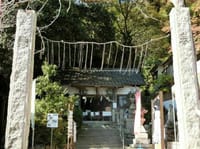 神戸の氷室神社と湊川市場巡りとちゃんこ一人鍋
