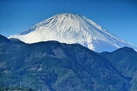 　　　🗻　足柄上郡、松田町"川音川"から見る富士山　 🗻