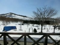 我が家の富士山、桜、まだまだ残雪が30cm、田舎暮らしの筋トレ。
