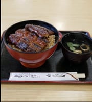 9/23(祝) 三重県の鰻の名店「うなふじ」に鰻を食べに行って、青蓮寺子でぶどう狩り、奈良の道の駅でお買い物ツアー行きませんか？