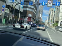 大阪市内でスポーツカーを見た！　　2022.11.27