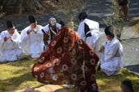 奇祭「白山神社の小迫祭」を見学出来ました。