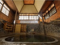 3月　花巻のレトロ旅館「鉛温泉 藤三旅館」で立ち湯体験