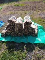 今日、鹿沼に薪を運びました。
