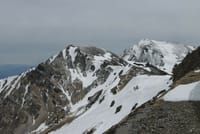 白馬三山ピークは踏まずにテントを担ぎ雪渓と絶景雲上の稜線歩き