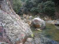 鎌倉峡・百丈岩