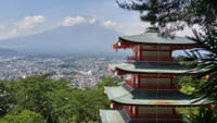 7月25日富士吉田市にある新倉浅間神社に行きましょう。