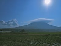 筑波山に笠雲
