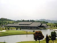 【富士OGMゴルフクラブ市原コース】で、初夏のゴルフを。