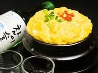 韓国料理、ｻﾑｷﾞｮﾌﾟｻﾙ、ふわふわの卵チムを含む9品 + 2h飲み放