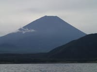 ２０１４年第４回【通算５２回】富士山を眺めながら（天気次第ですが〜）まったり、カヤック乗って直火で焚き火して　in　本栖湖浩庵キャンプ場