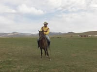 馬談義・モンゴル家庭料理・青空、モンゴル乗馬旅行も！