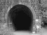 福知山廃線跡のトンネルを歩く