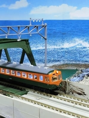 KATO複線トラス鉄橋を使ったジオラマを作るシリーズNO.12　湘南を駆け抜けた80系！