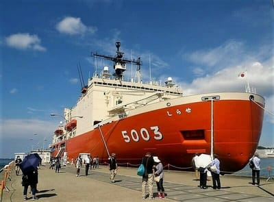 南極観測船「定着氷」に突入、今週末にも“昭和基地周辺に接岸”へ … 物資の輸送や観測活動
