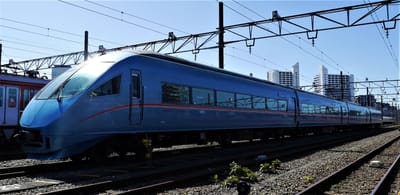 🛤 　MSE (60000形)　 東京メトロと小田急を結ぶ 　青いロマンスカー