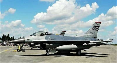 🔵 オランダとデンマーク、ウクライナに戦闘機F16を提供