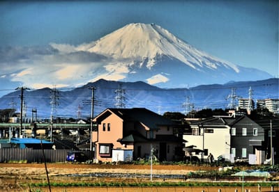 🗻 横浜市泉区から見る "雪化粧した富士山"