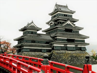 🏯【全国のお城ファンが選んだ】「2023年に行きたい日本のお城」ランキング！　2位は「姫路城」、1位は？