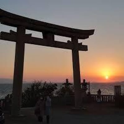 冬のきれいな夕日～瀬戸内海赤穂御崎神社でっせ～(^^)/